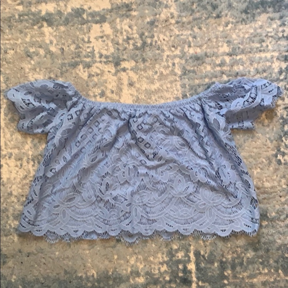 Off the shoulder Lace Crop Top
